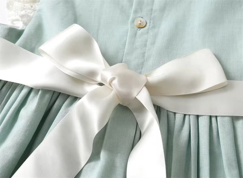 🤍 Floral Bow Princess Dress